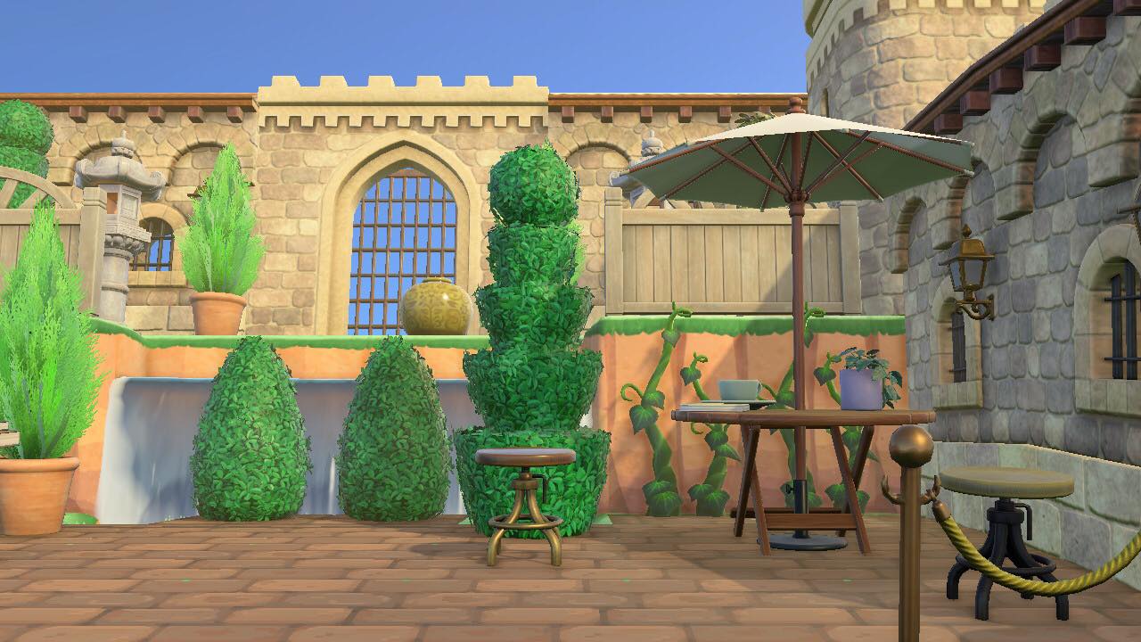 Courtyard cafe